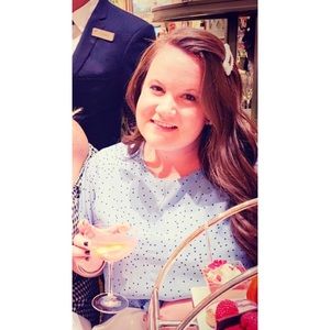 Meet your Posher, Annie